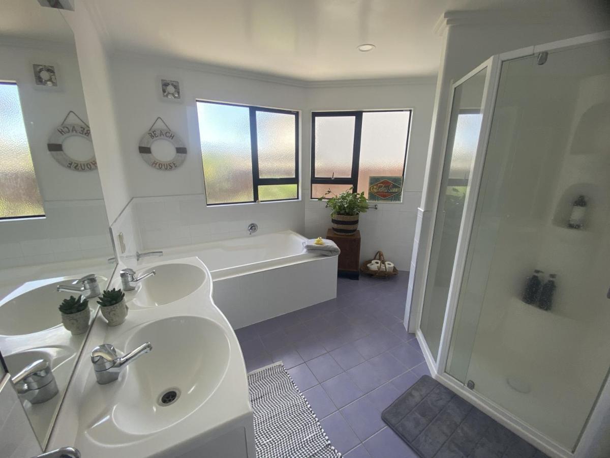 Superb Beachside Location, Private And Tranquil Apartment Mount Maunganui Exterior foto