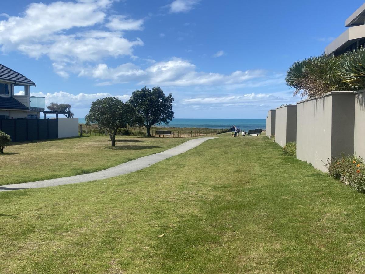 Superb Beachside Location, Private And Tranquil Apartment Mount Maunganui Exterior foto